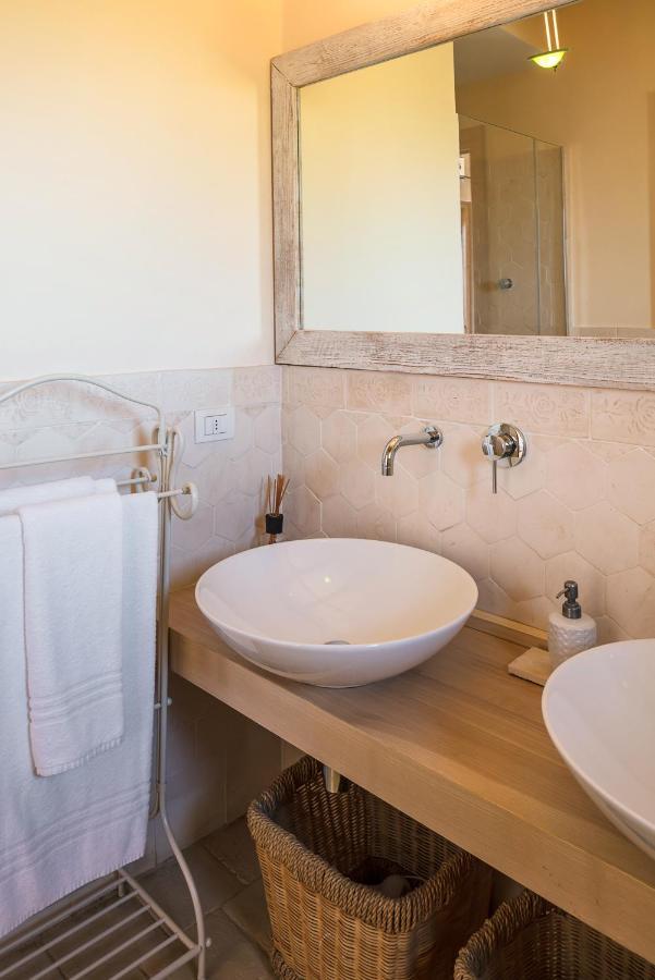 Albero Capovolto Bed & Breakfast Golfo Aranci Bagian luar foto