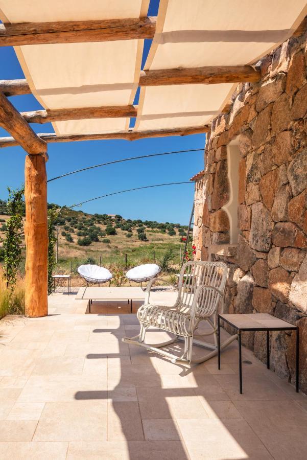 Albero Capovolto Bed & Breakfast Golfo Aranci Bagian luar foto